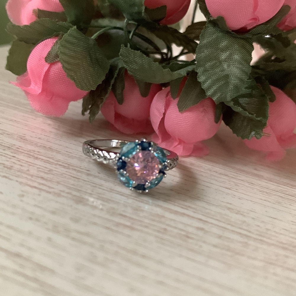 Sensational Sapphire Ring